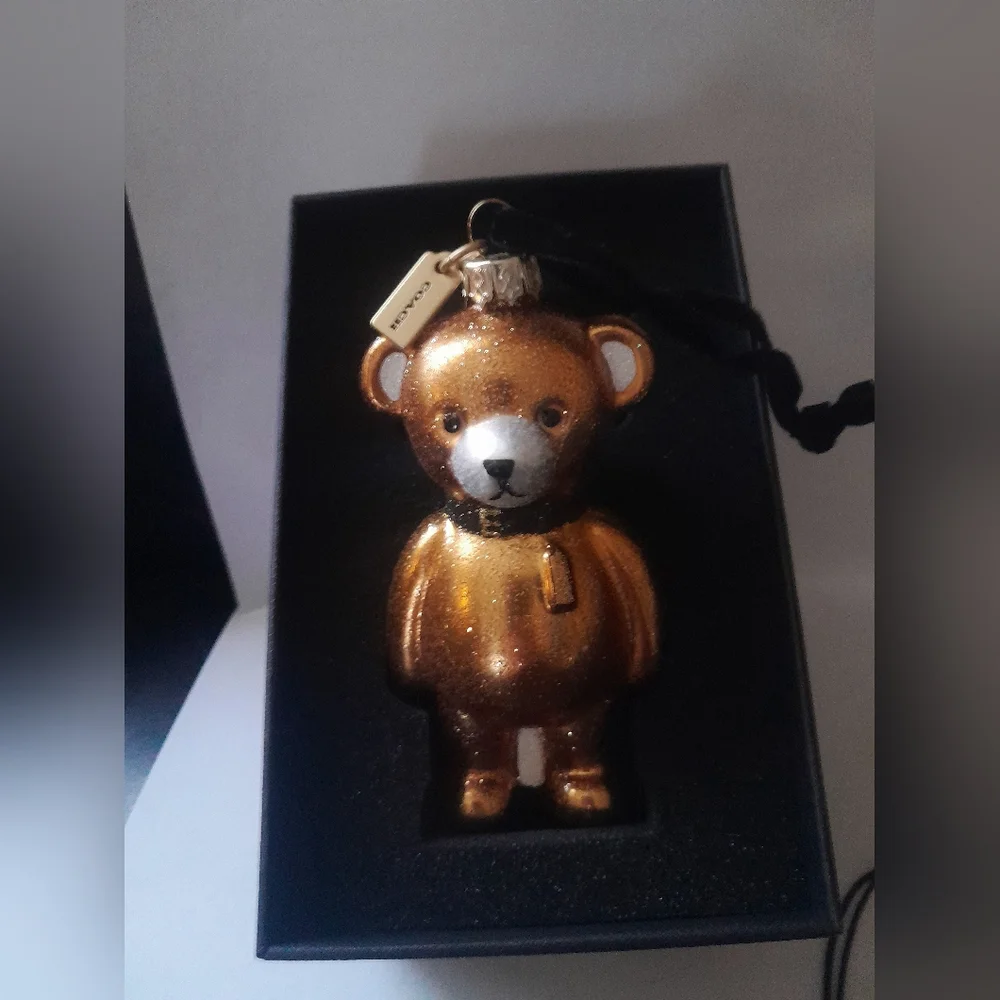 New Coach 3D Ornament With Gift Box